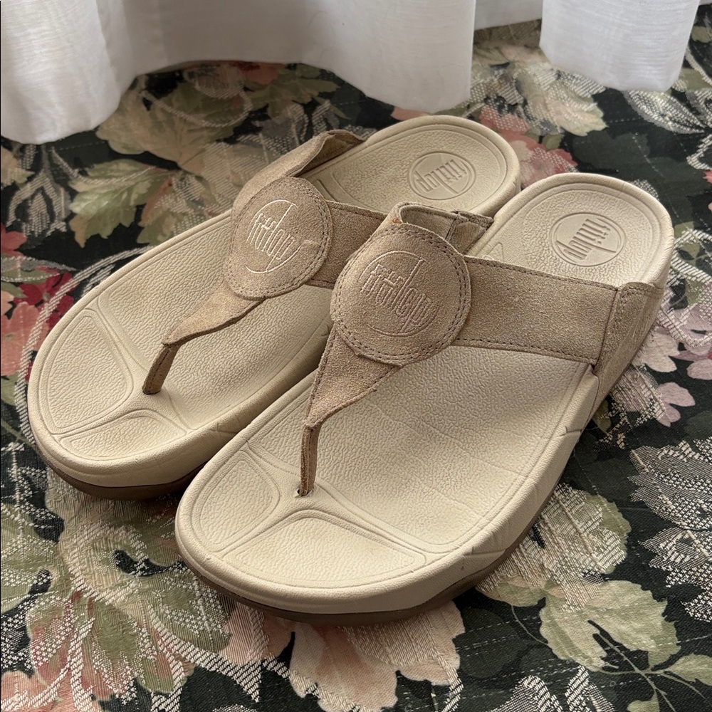 FitFlop Beige Suede Sandals